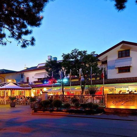 Camping Parco Capraro 利多迪迪耶索洛 外观 照片