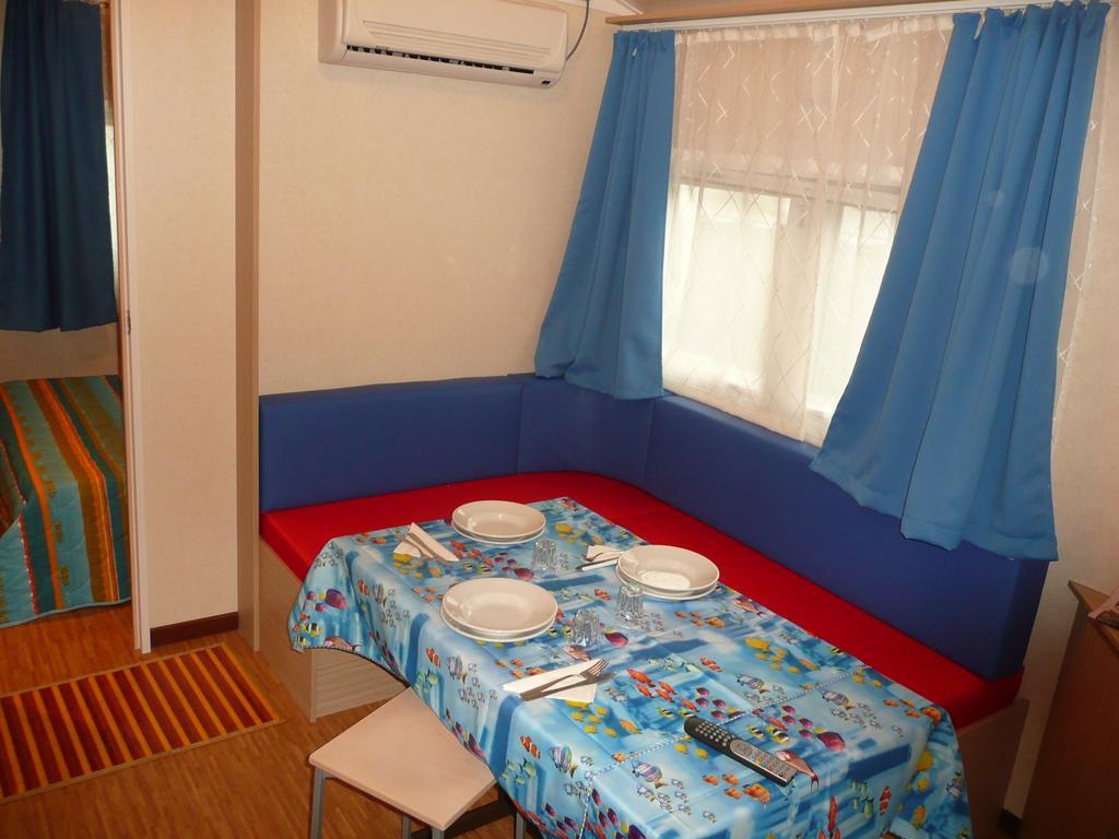 Camping Parco Capraro 利多迪迪耶索洛 外观 照片