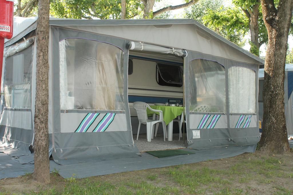 Camping Parco Capraro 利多迪迪耶索洛 客房 照片