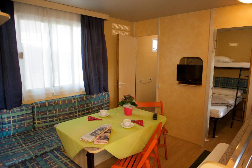 Camping Parco Capraro 利多迪迪耶索洛 外观 照片
