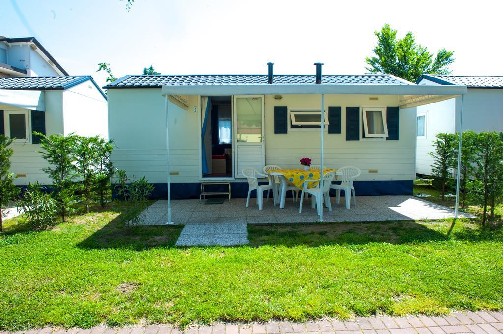 Camping Parco Capraro 利多迪迪耶索洛 外观 照片