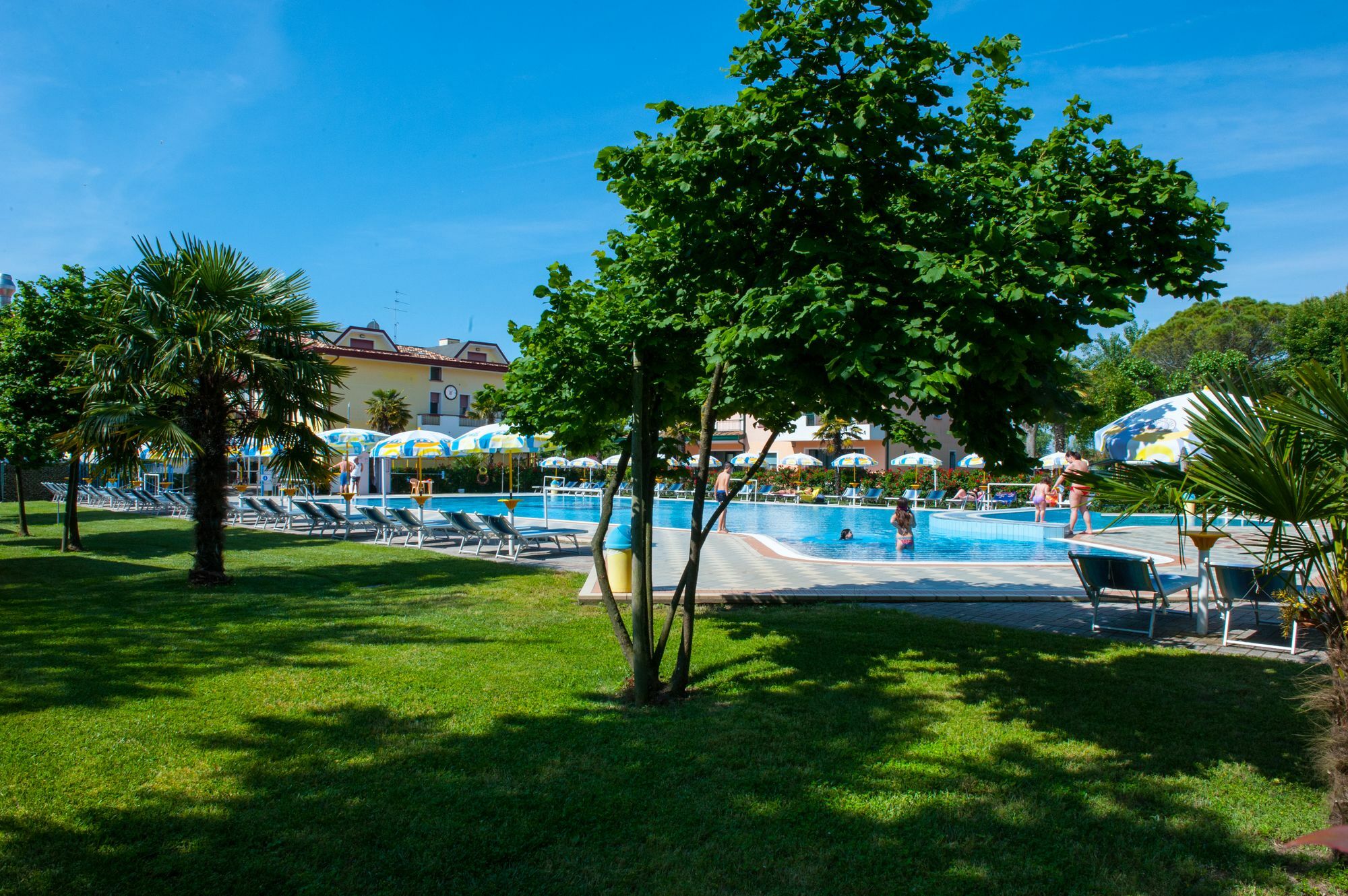 Camping Parco Capraro 利多迪迪耶索洛 外观 照片